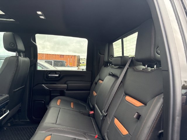 Used 2022 GMC Sierra 2500 AT4 w/ AT4 Preferred Package AWD/4WD image 10