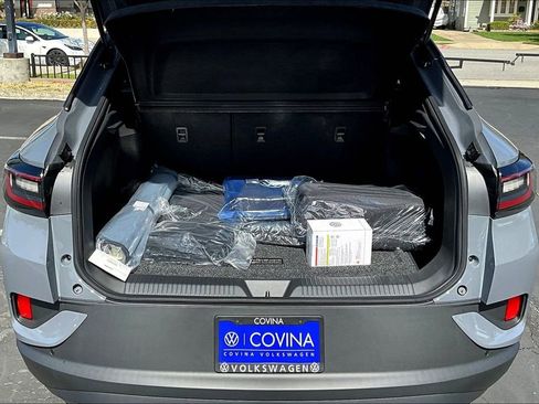 New 2026 Volkswagen ID.4 Pro image 25