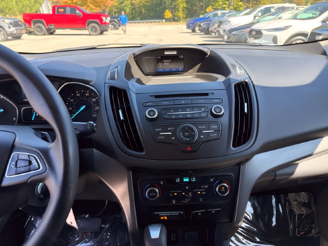 Used 2017 Ford Escape SE AWD/4WD image 22