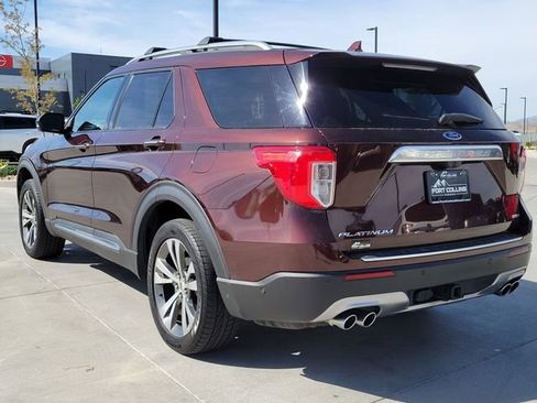 Used 2020 Ford Explorer Platinum w/ Premium Technology Package AWD/4WD image 3