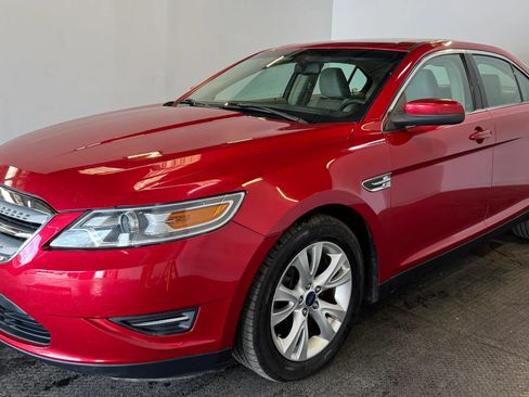Used 2010 Ford Taurus SEL FWD image 4
