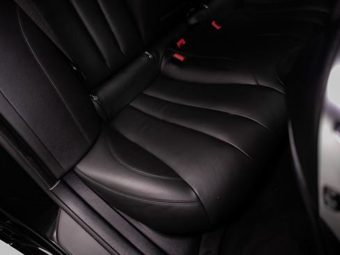 Used 2018 BMW 640i Gran Coupe w/ Executive Package RWD image 68