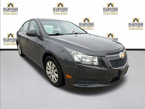 Used 2011 Chevrolet Cruze LT FWD image 9