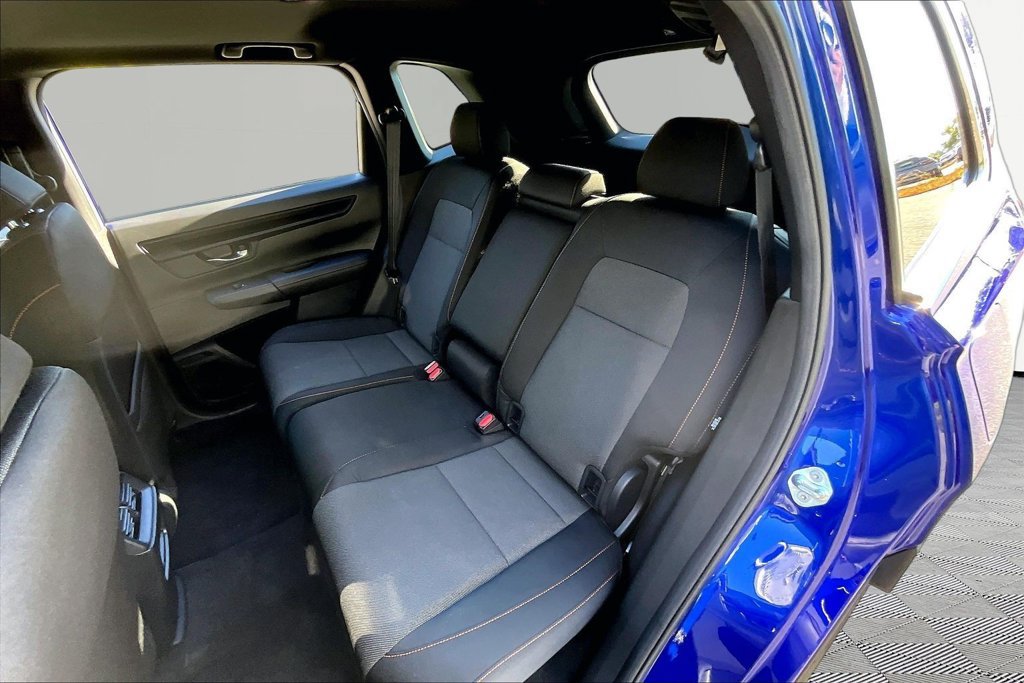Used 2025 Honda CR-V Sport image 18