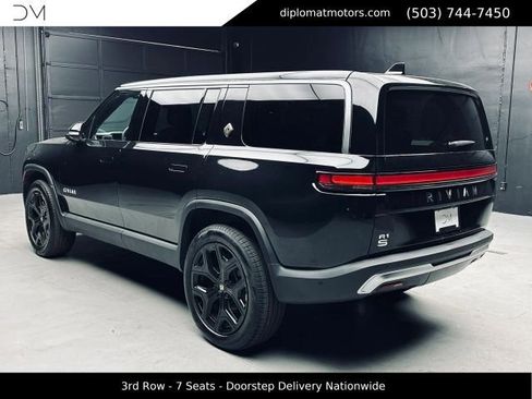 Used 2024 Rivian R1S Adventure AWD/4WD image 4