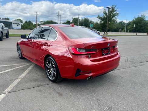 Used 2020 BMW 330i xDrive Sedan w/ Premium Package AWD/4WD image 4