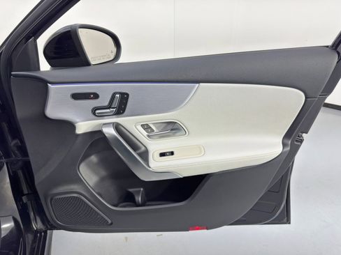 Used 2020 Mercedes-Benz A 35 AMG 4MATIC image 46