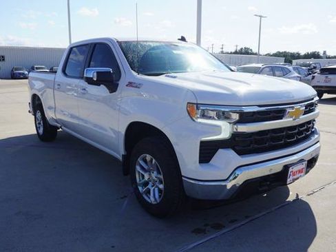 New 2026 Chevrolet Silverado 1500 LT w/ Z71 Off-Road Package image 3