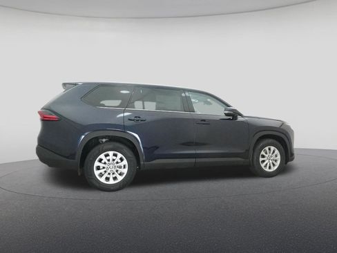 New 2026 Toyota Grand Highlander XLE image 26