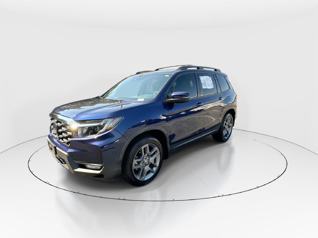 Used 2023 Honda Passport EX-L image 4
