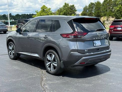 Used 2023 Nissan Rogue SL w/ SL Premium Package AWD/4WD image 7