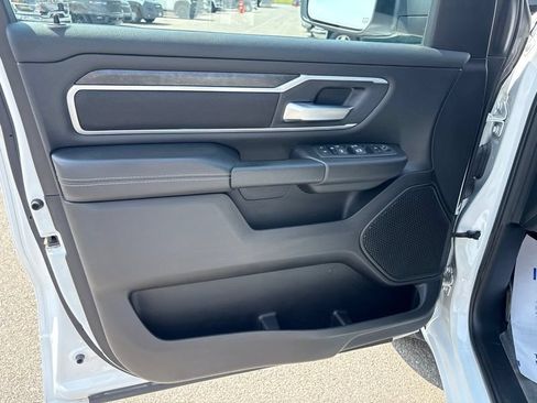 Used 2023 RAM 1500 Big Horn AWD/4WD image 19