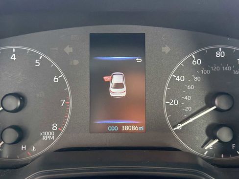 Used 2023 Toyota Corolla LE image 15