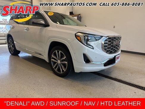 Used 2020 GMC Terrain Denali w/ GMC Pro Grade Package AWD/4WD image 1