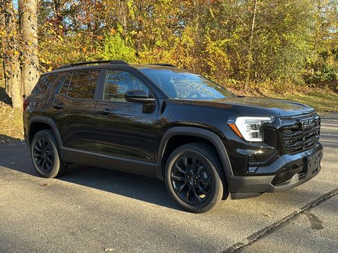 New 2026 GMC Terrain Elevation w/ Elevation Premium Package image 2