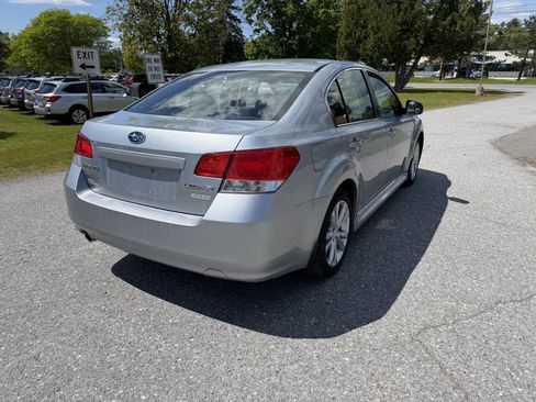 Used 2013 Subaru Legacy 2.5i Premium w/ All-Weather Pkg AWD/4WD image 5