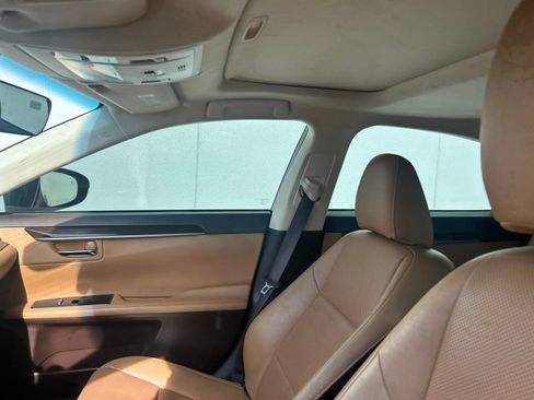 Used 2017 Lexus ES 350 w/ Premium Package FWD image 7