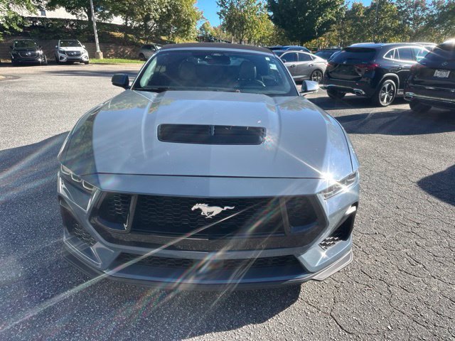 Used 2024 Ford Mustang GT Premium w/ GT Performance Package RWD image 2