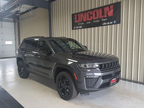 New 2026 Jeep Grand Cherokee Limited w/ Limited Altitude Package image 4