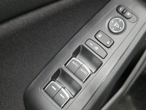 Used 2025 Honda Civic Sport image 25