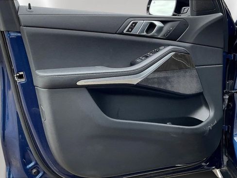 Used 2022 BMW X5 xDrive40i w/ Premium Package image 19