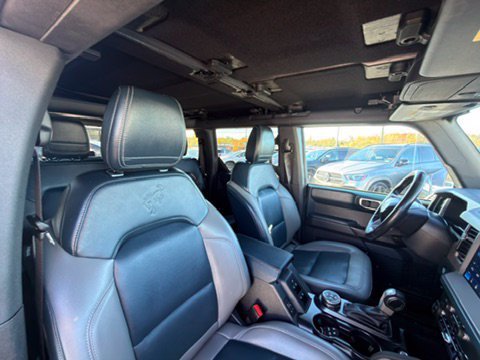 Used 2024 Ford Bronco Outer Banks w/ Sasquatch Package AWD/4WD image 23