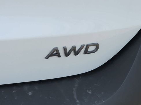 New 2026 Nissan Kicks SV w/ Cold Weather Package AWD/4WD image 20