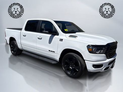 Used 2022 RAM 1500 Big Horn AWD/4WD image 3