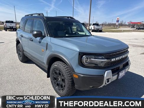 New 2026 Ford Bronco Sport Badlands AWD/4WD image 1