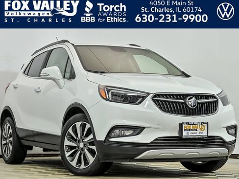 Used 2017 Buick Encore Essence FWD image 1