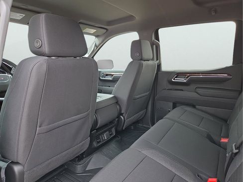 New 2026 GMC Sierra 1500 SLE w/ Preferred Package RWD image 13