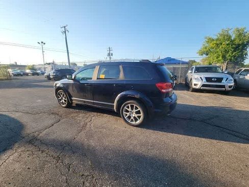 Used 2011 Dodge Journey SXT w/ Trailer Tow Prep Group FWD image 28