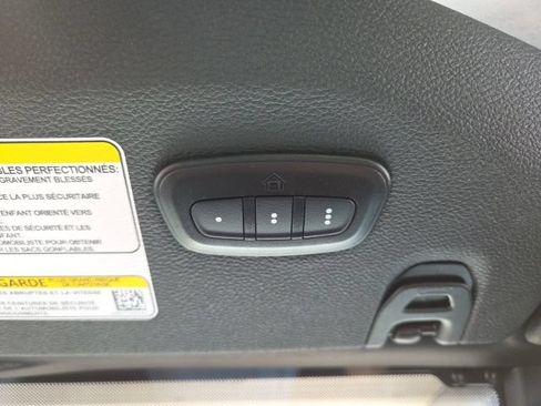 Used 2024 Jeep Wrangler Unlimited Sahara w/ Technology Group AWD/4WD image 65