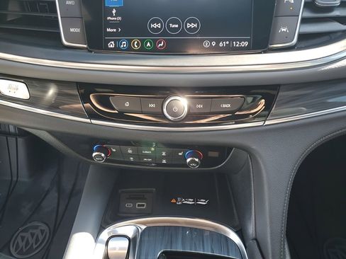 Used 2023 Buick Enclave Essence w/ Experience Buick Package image 40