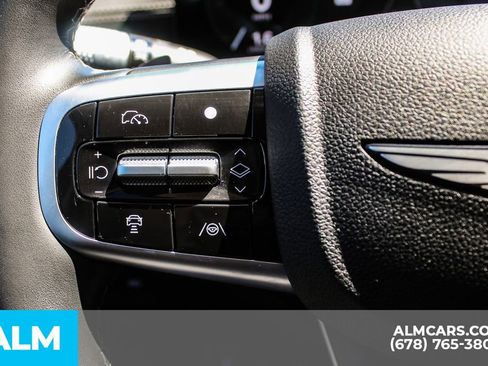 Used 2025 Genesis GV80 2.5T Standard AWD/4WD image 27