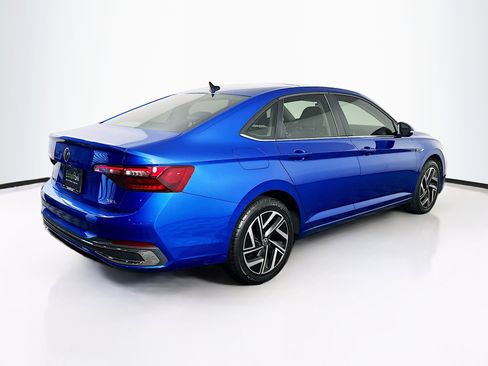Used 2023 Volkswagen Jetta SEL FWD image 9