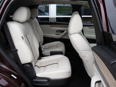Used 2024 MAZDA CX-90 3.3 Turbo w/ Premium Plus Pkg AWD/4WD image 35
