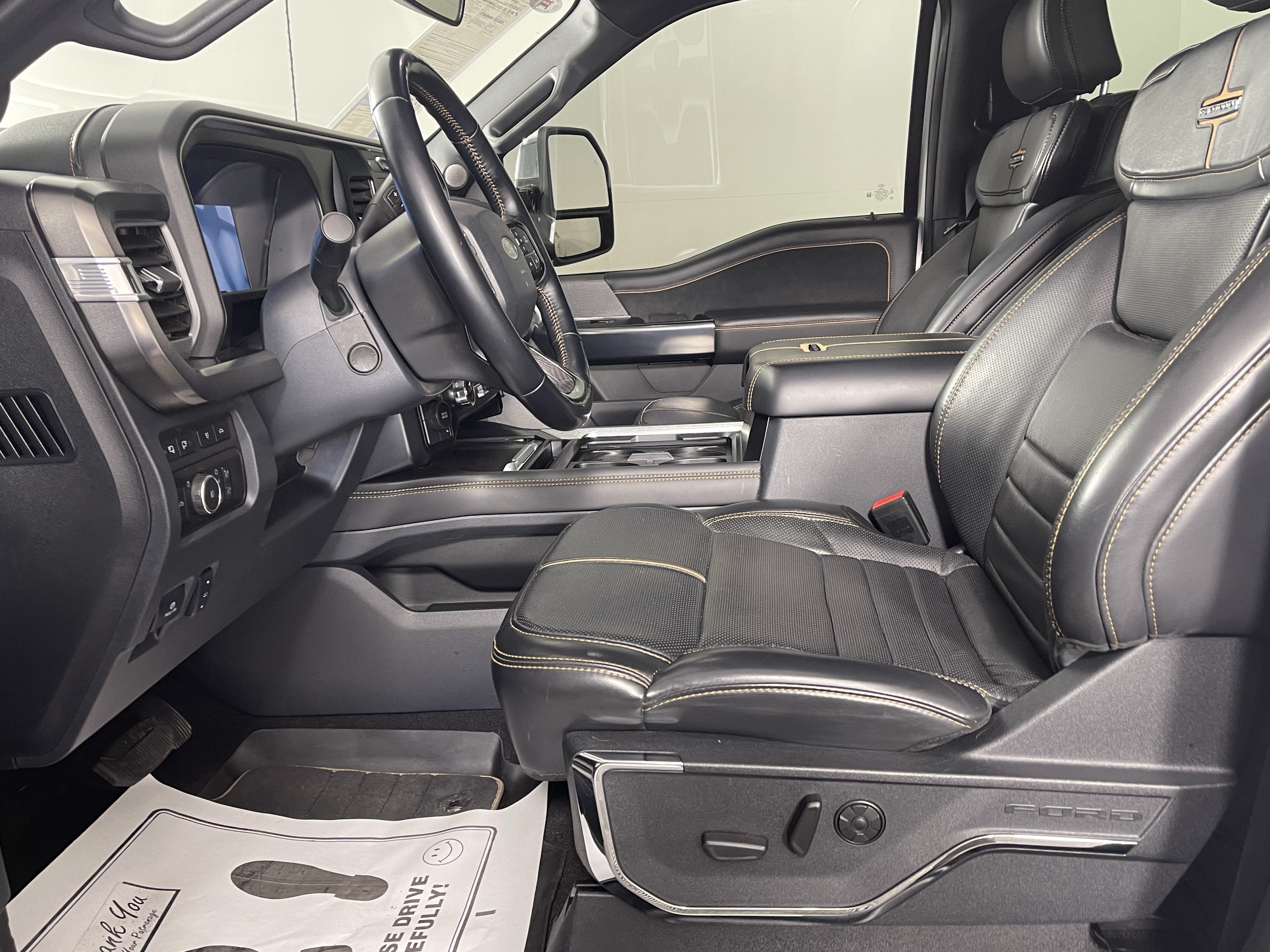 Used 2024 Ford F350 Platinum AWD/4WD image 10