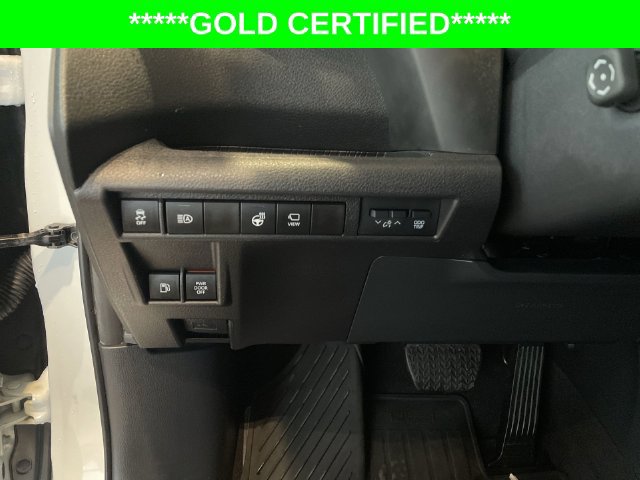 Used 2025 Toyota Sienna Platinum AWD/4WD image 21