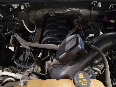 Used 2016 Ford F150 XLT image 30