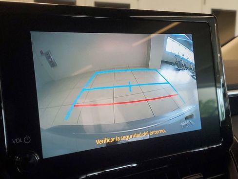 Used 2024 Toyota Corolla LE image 25