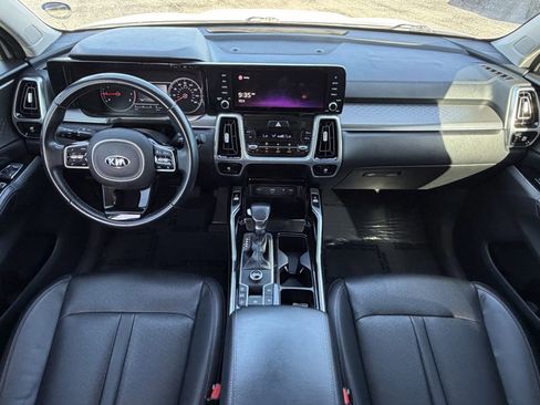 Used 2021 Kia Sorento SX FWD image 12