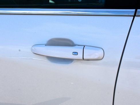 Used 2022 Chevrolet Equinox LT FWD image 12