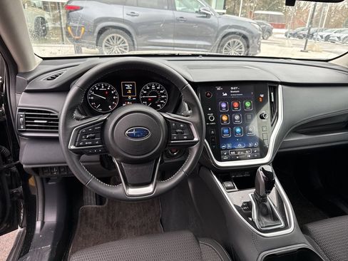 Used 2023 Subaru Outback Premium image 10