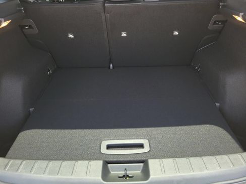 New 2026 Nissan Kicks SV w/ SV Premium Package FWD image 11