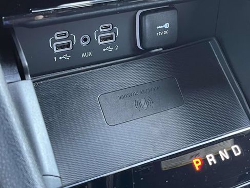 Used 2025 Jeep Grand Cherokee Laredo X w/ Luxury Tech Group I RWD image 33