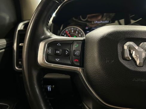 Used 2021 RAM 1500 Laramie image 19