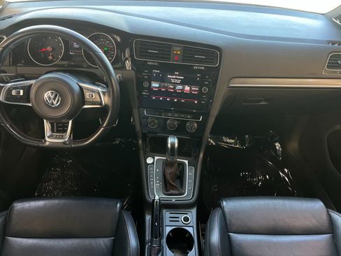 Used 2019 Volkswagen GTI SE FWD image 4