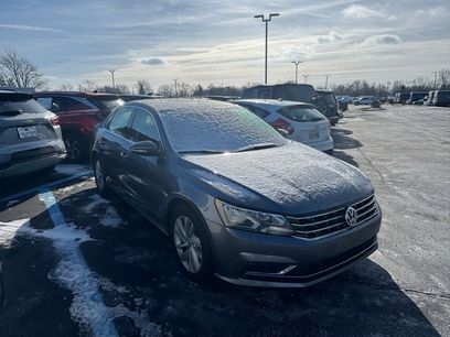 Used 2018 Volkswagen Passat 2.0T SE