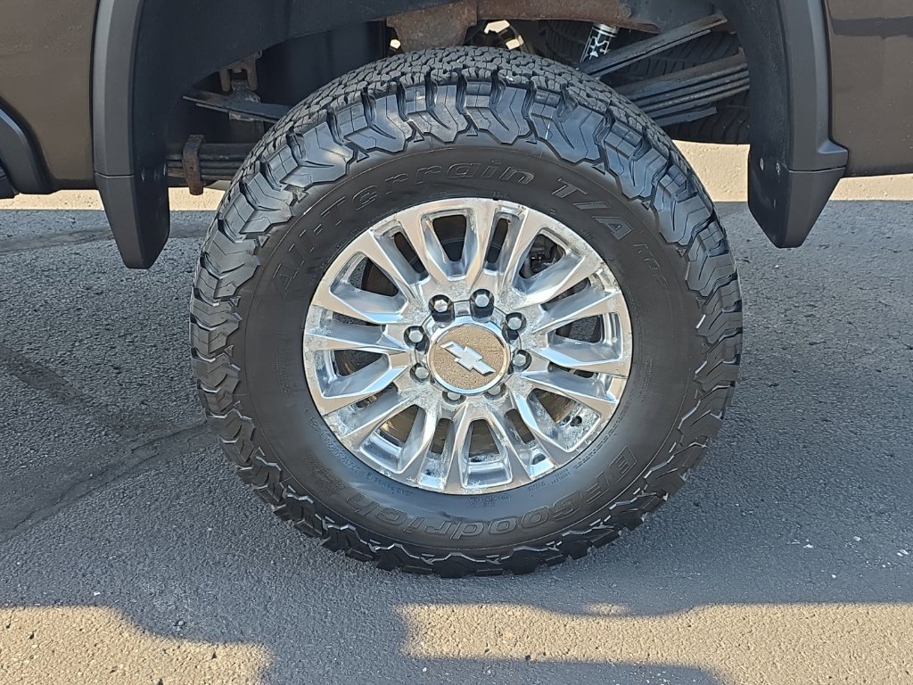 Used 2020 Chevrolet Silverado 3500 High Country w/ Z71 Off-Road Package AWD/4WD image 12